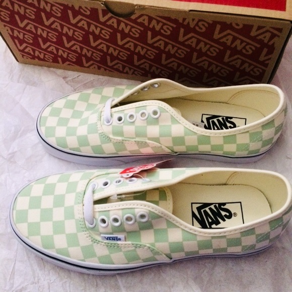 Last 1 🔥Vans checkerboard authentic skate shoes - Picture 3 of 5